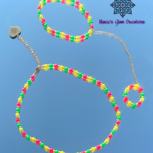 Neon Swarovski Pearls Necklace-Bracelet & Ring Set - Picture 6 of 13